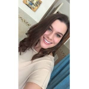 Meet your Posher, Adriana